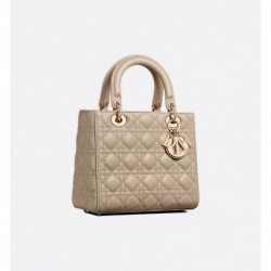 Sac Lady Dior Medium sable