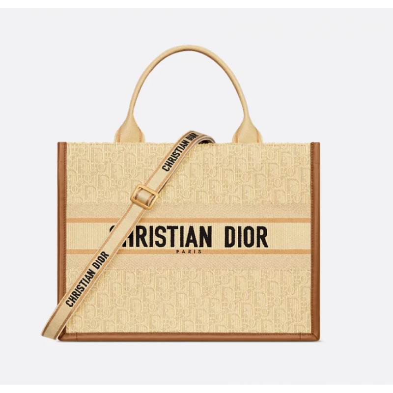 Sac Dior Book Tote Medium camel